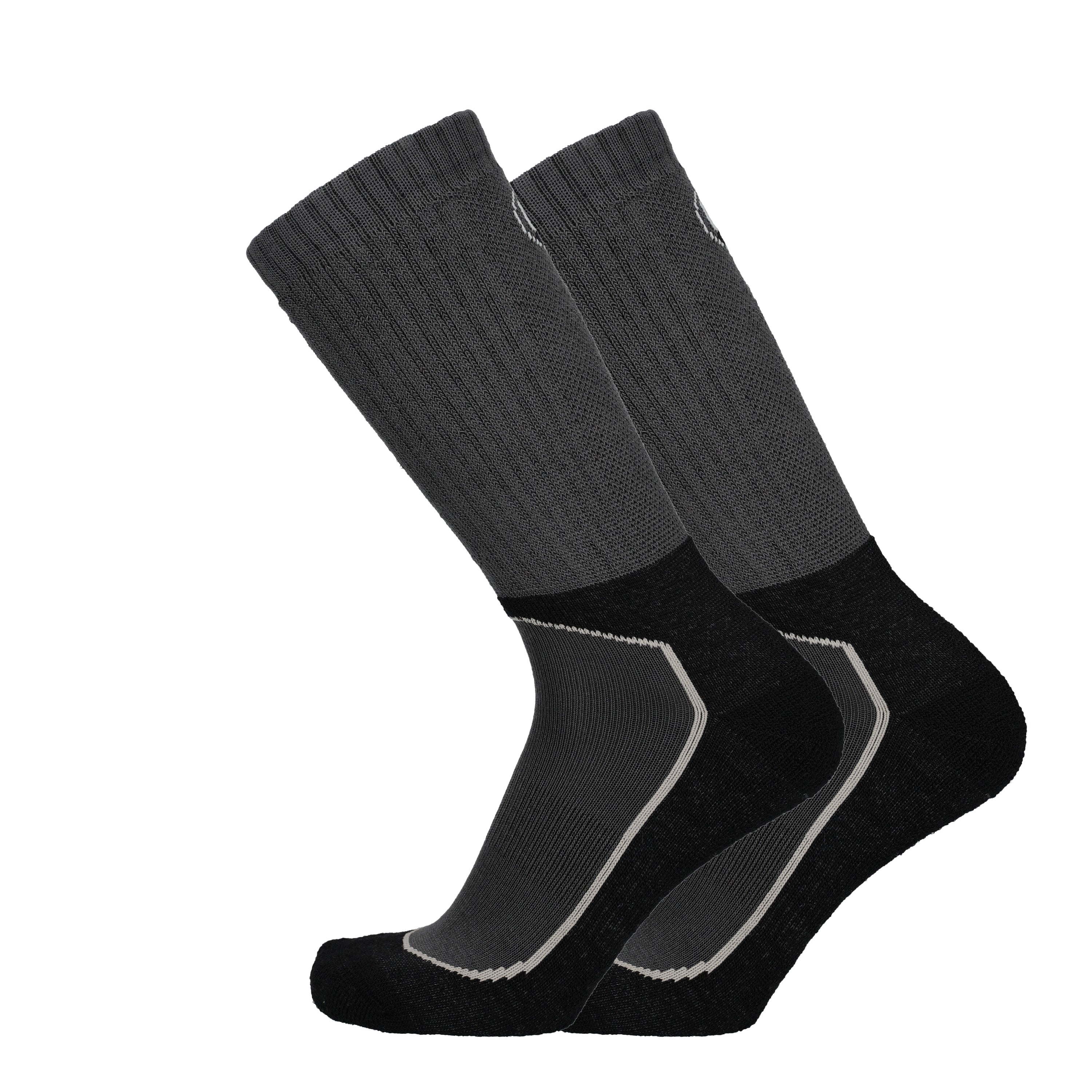 Huru - technical merino wool socks for hiking 
