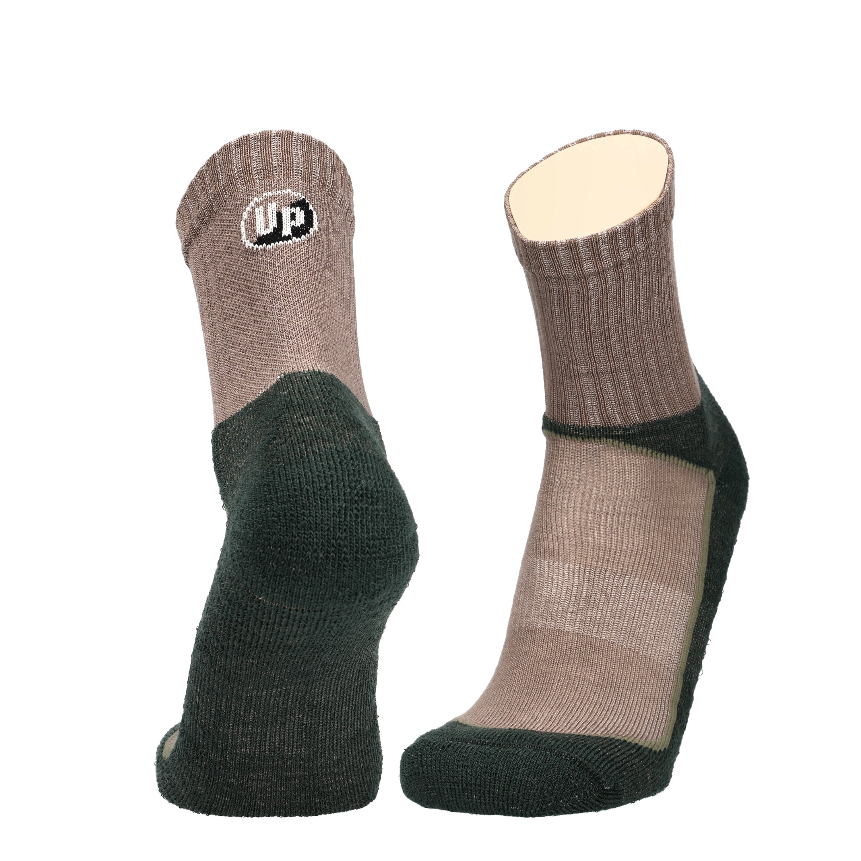 Rakka - technical merino wool socks for hiking 