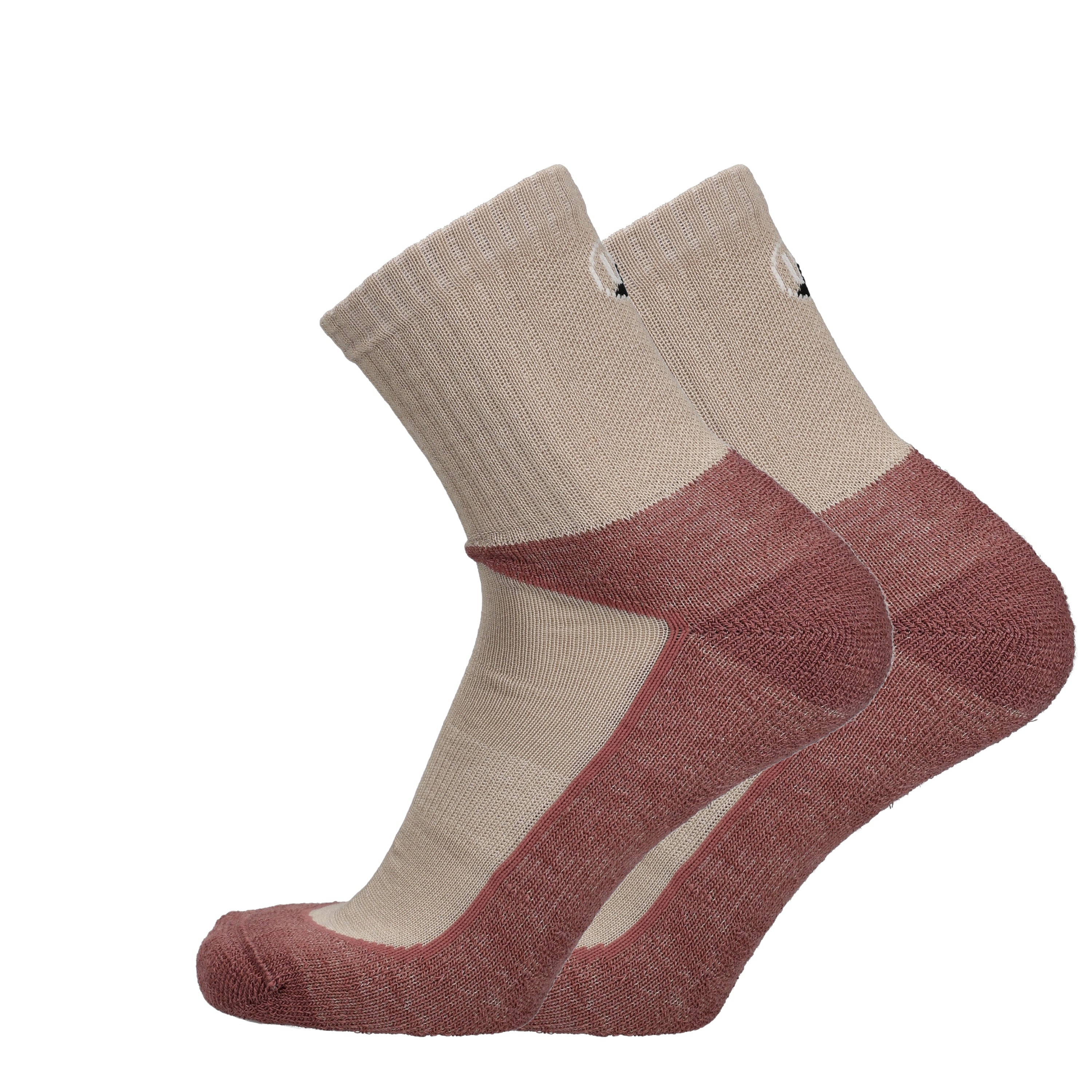 Rakka - technical merino wool socks for hiking 