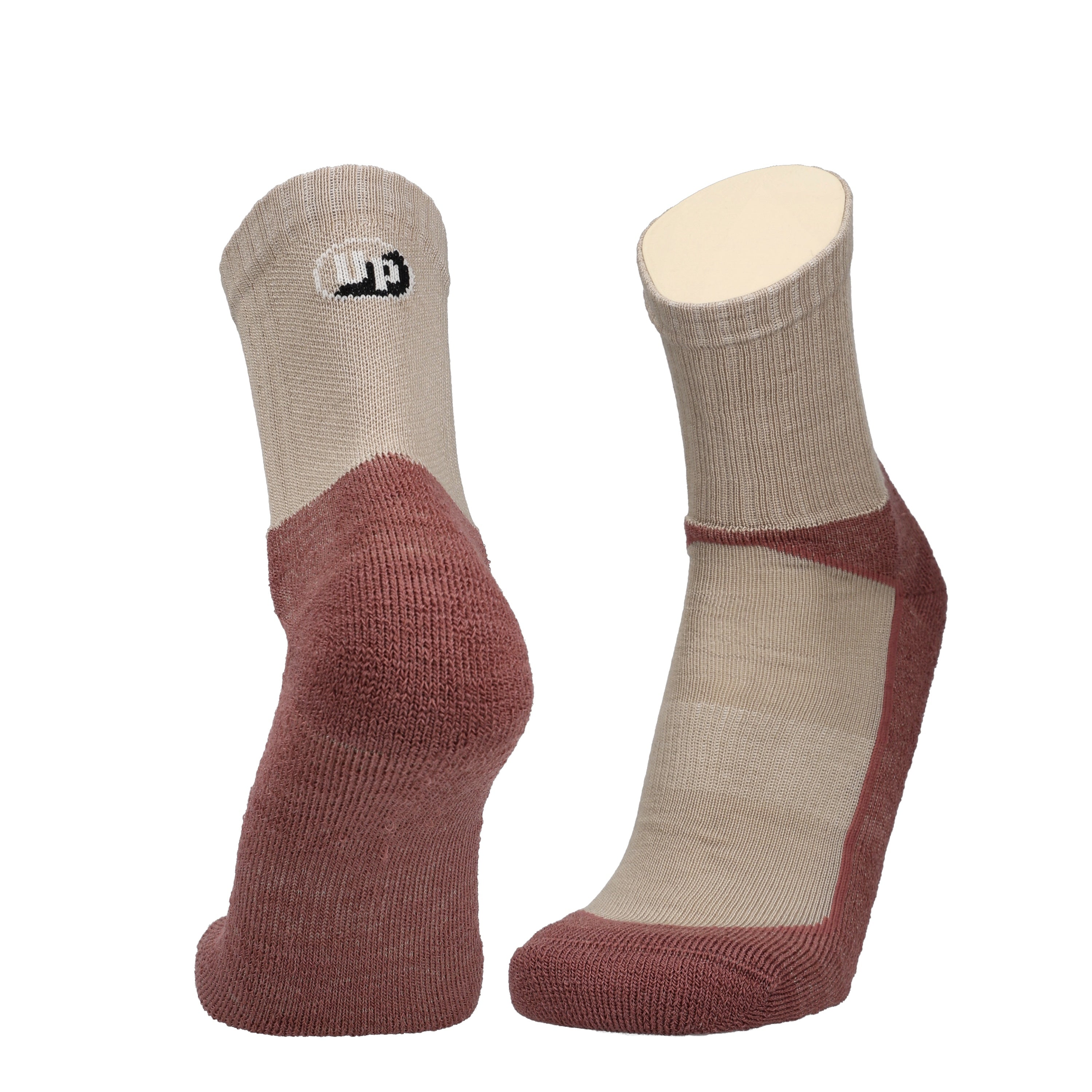 Rakka - technical merino wool socks for hiking 